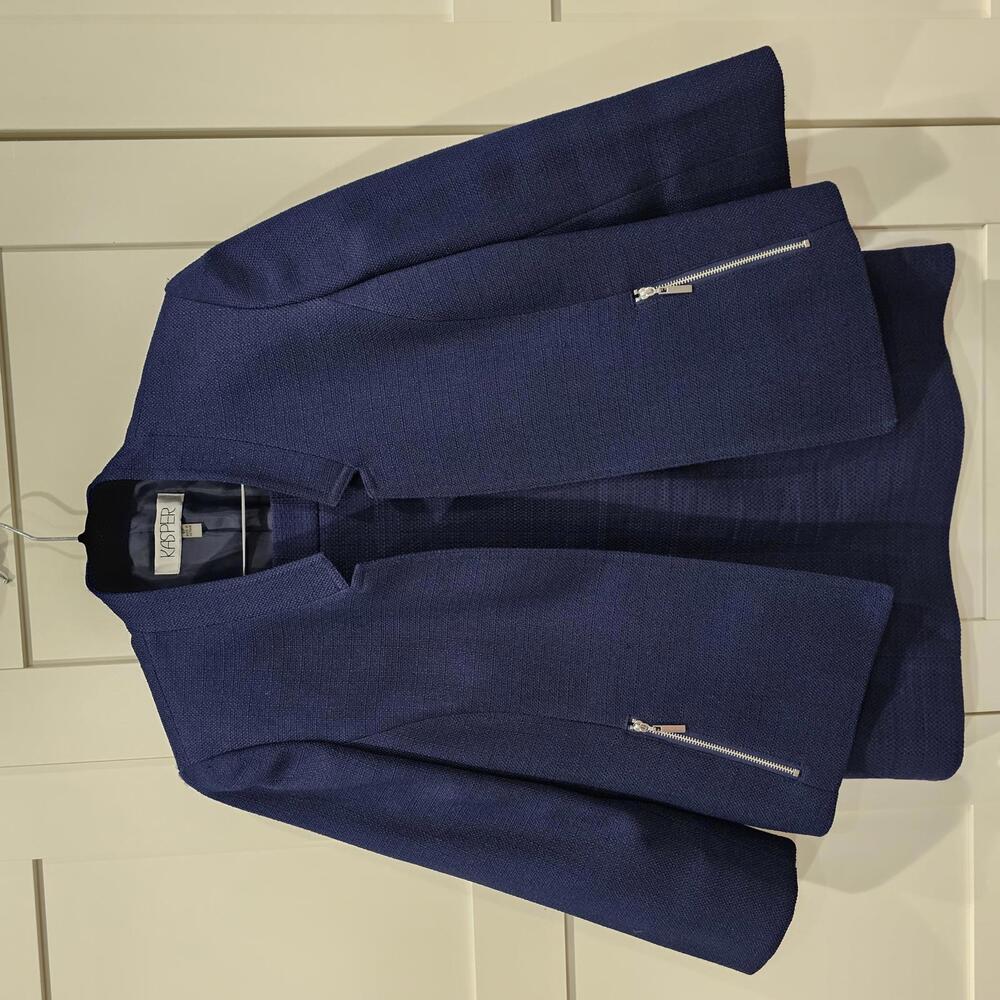 4P/6P Suit - Tahari Skirt 4P & Matching Kasper Blazer 6P